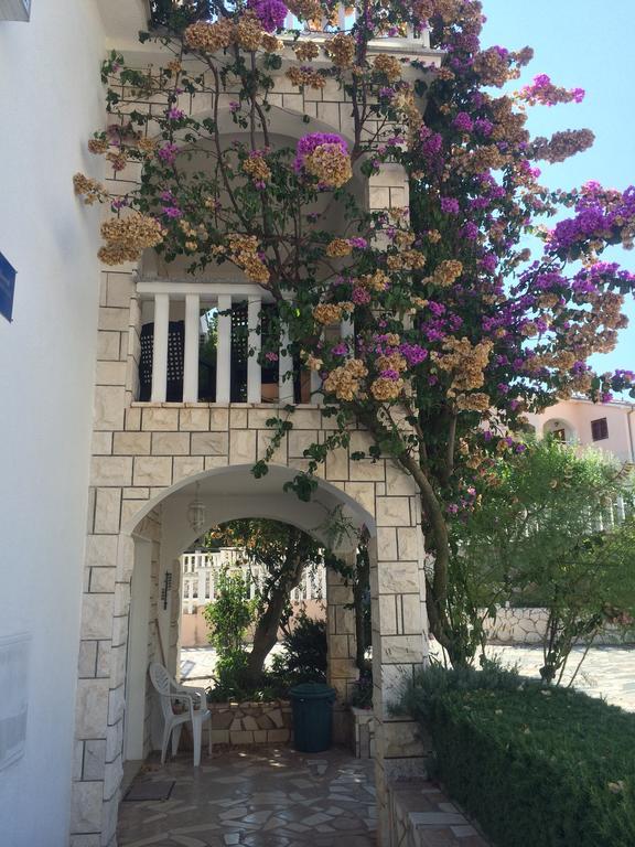 Suz-Ana Apartment Trogir Bagian luar foto