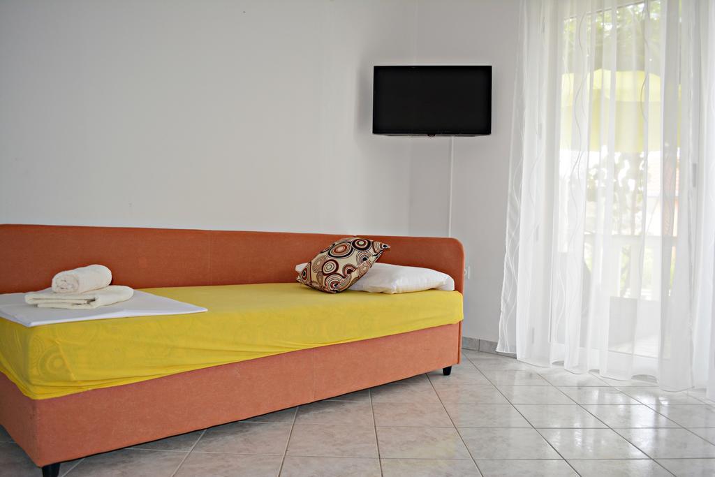 Suz-Ana Apartment Trogir Bagian luar foto