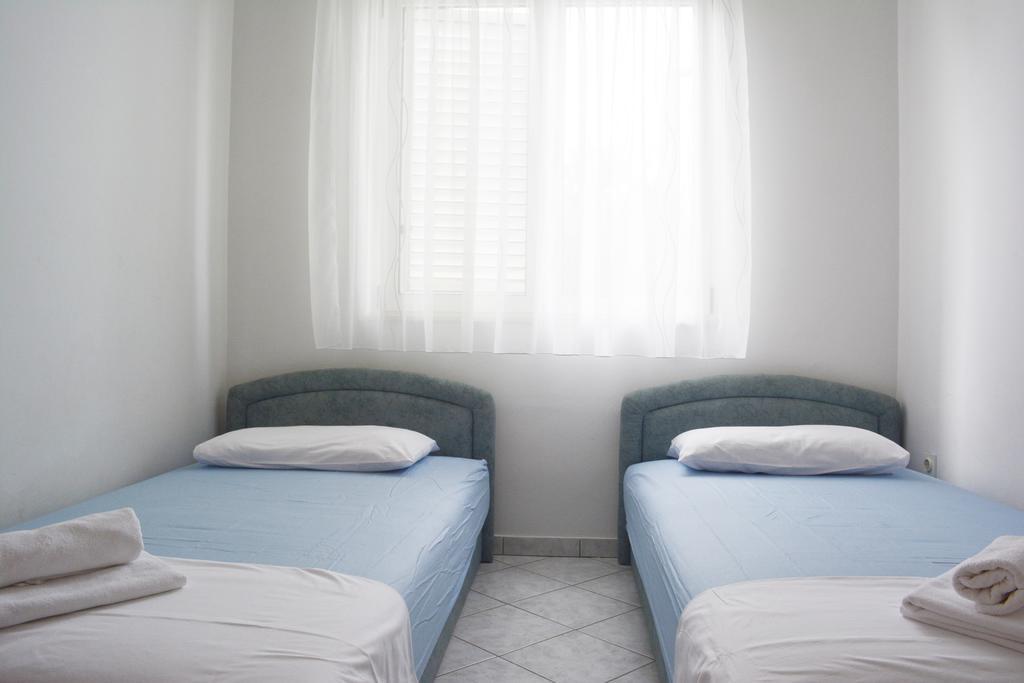 Suz-Ana Apartment Trogir Bagian luar foto