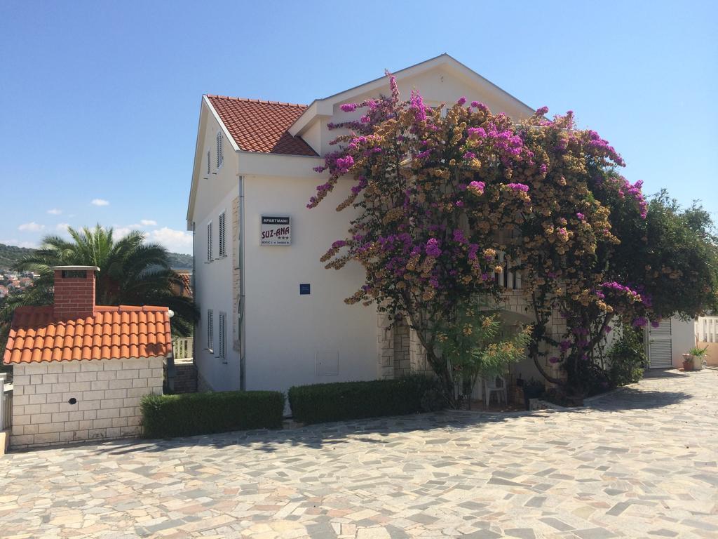 Suz-Ana Apartment Trogir Bagian luar foto